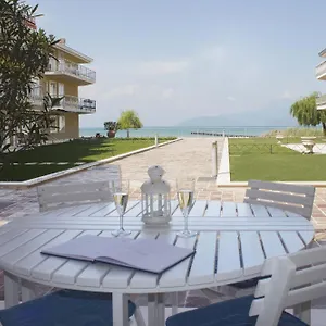 Apartment La Reggia Sirmione
