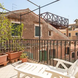 Apartment Altanina