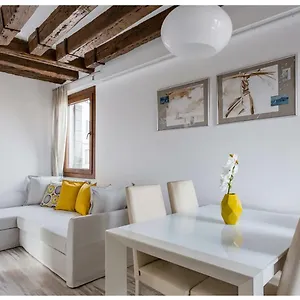  Appartement Biennale Family In